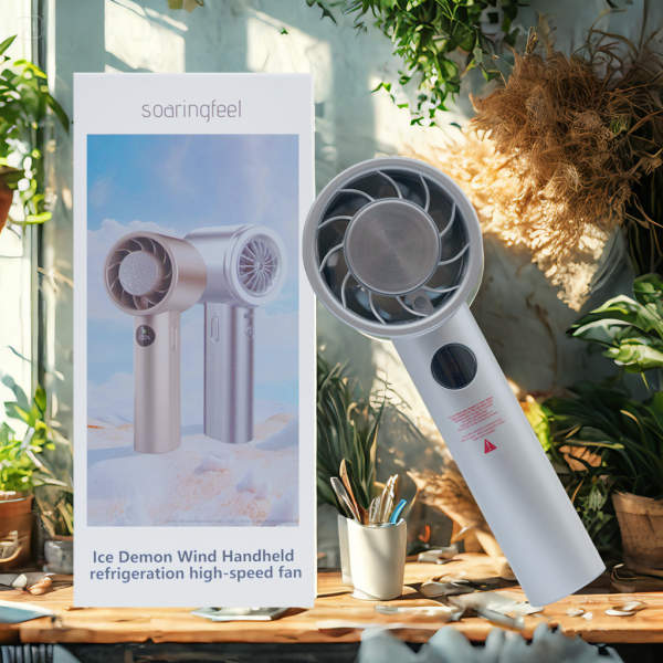 Soaring Feel Ultra-Portable 3-Speed Handheld Mini Fan with USB-C Rechargeable Battery | Compact Cooling for Travel, Office, and Outdoor Use - 图片 9