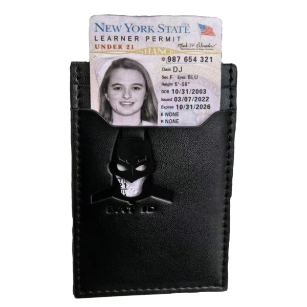 Leather Bat Wallet -Stylish Superhero Design, Durable Bifold Wallet with Multiple Card Slots, Cash Compartment,and lconic Logo(1 Piece) - 图片 9